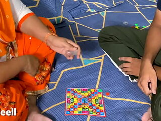 Bhabhi ke sath Ludo Game. Guard takes Advantage. full hindi movie